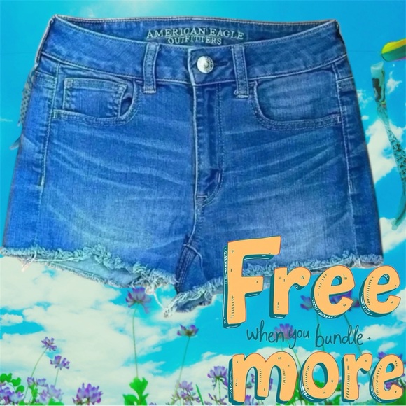 American Eagle Outfitters Pants - Free 💟American Eagle Super Stretch Jean Shorts